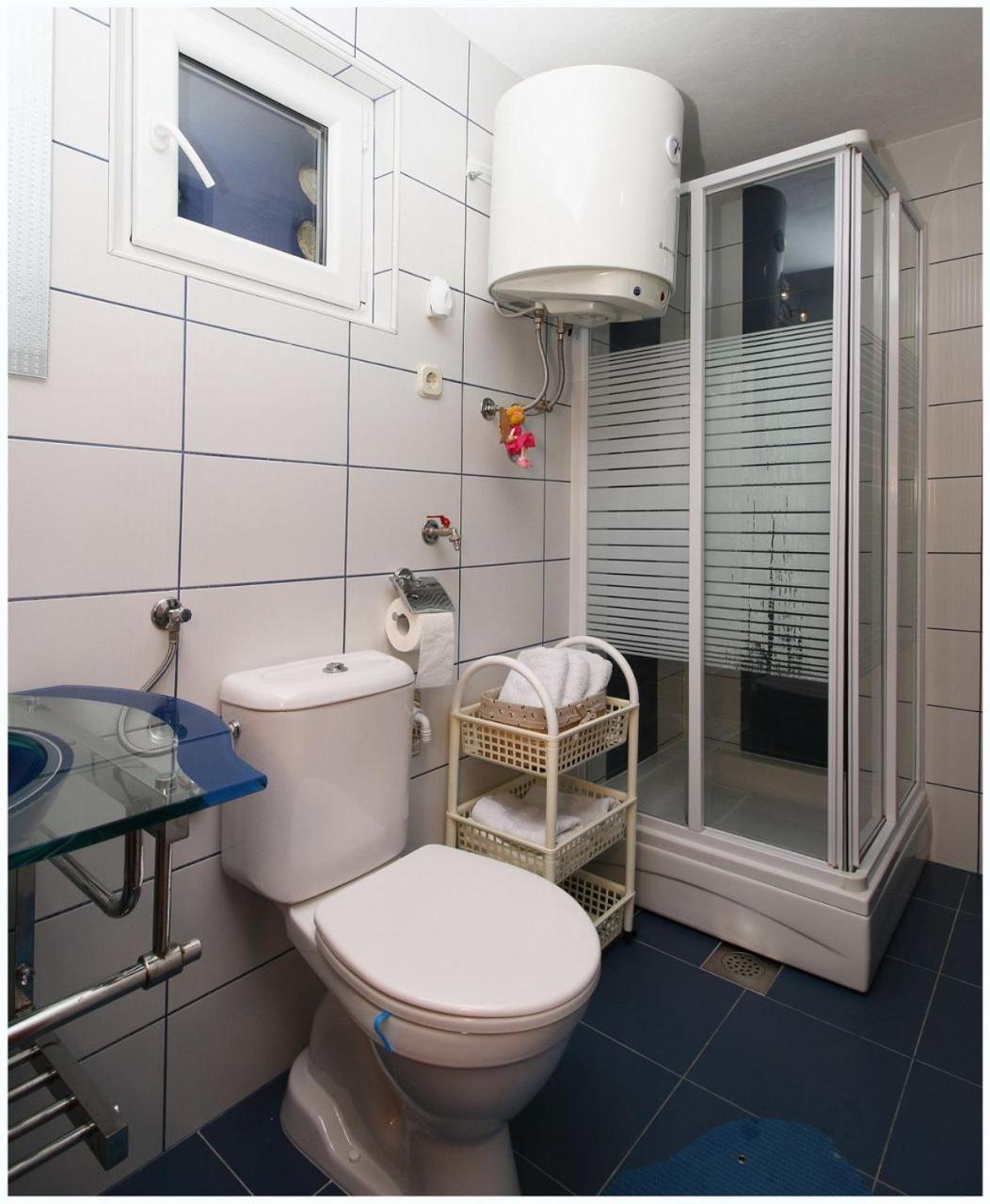 Apartments Elvi - Amazing Position & Parking Primošten Екстериор снимка